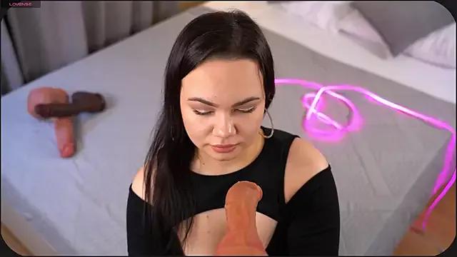 bllowwoww from StripChat