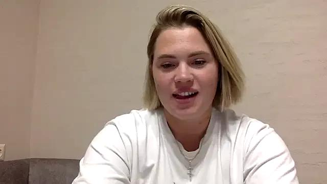 Blonde_Lure from StripChat is Freechat