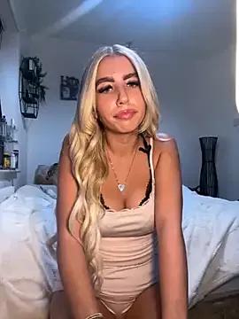 BlondeBetty webcams show profile image 