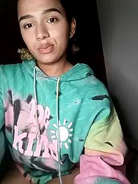 Blondiecurly from StripChat is Freechat