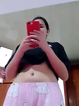 BLOOM30 from StripChat