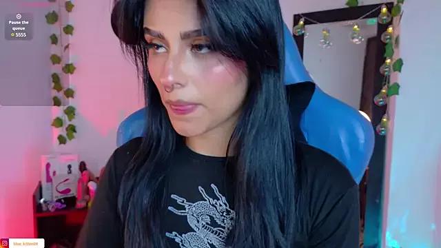blue_kitten from StripChat is Freechat