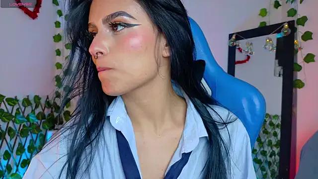 Photos of blue_kitten from StripChat is Freechat