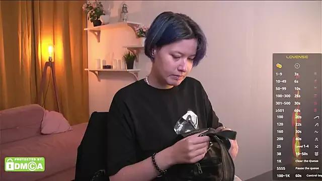 bluebeell from StripChat is Freechat