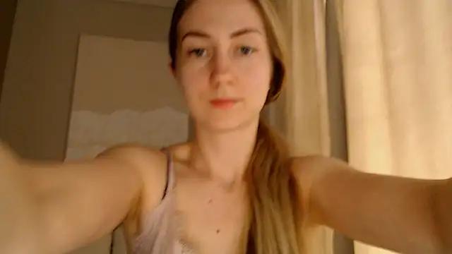 BluueSilk from StripChat