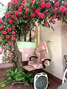 Bollozzy_89 from StripChat