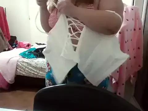 Bombon_ok from StripChat