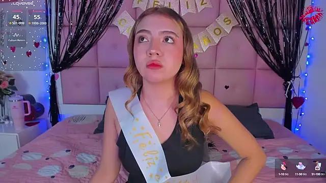 Bonni_Lohans from StripChat