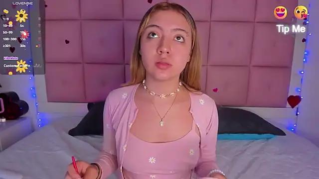 Bonni_Lohans from StripChat