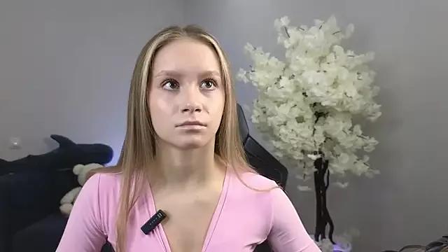 Bonnie_Bon from StripChat