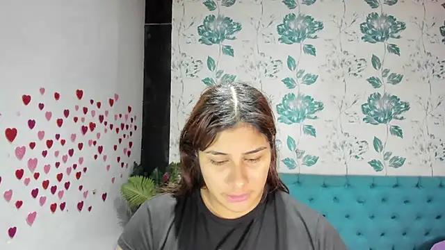 BonnieGrayssonS from StripChat