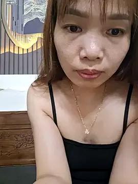 Bonny079 from StripChat