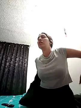 Bonny_Klote from StripChat