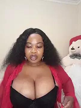 BoobQueenxx from StripChat