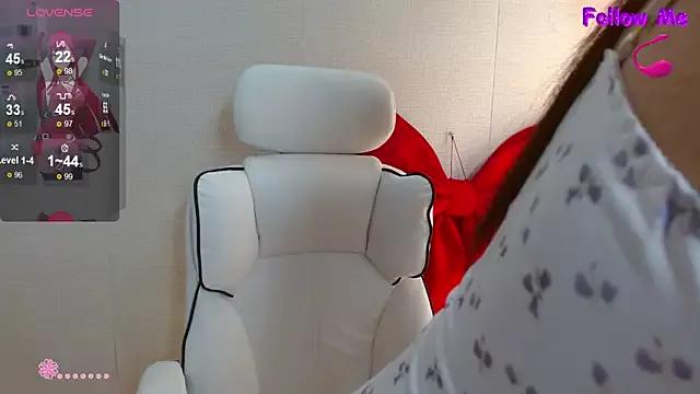 Boobyy-Bae from StripChat