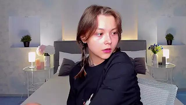 bookish_dreamer from StripChat