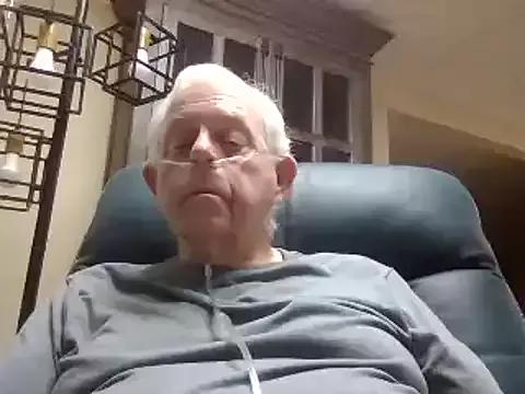 bootlegmanz from StripChat