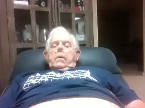 bootlegmanz from StripChat