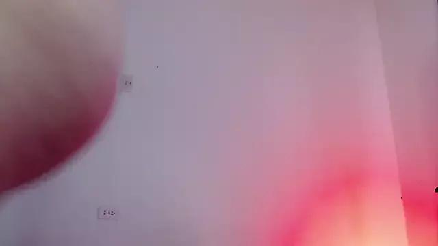 Booty_bombb69 from StripChat
