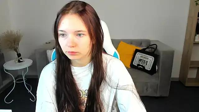 boozekirs_ from StripChat