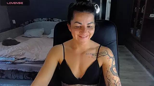 Boss__Girl from StripChat