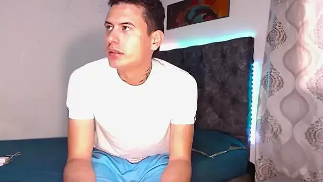 brandon_a_collin from StripChat is Freechat