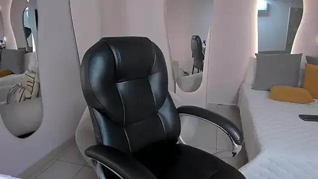 BrennaWalker from StripChat is Freechat