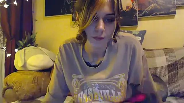 BroadFantasy from StripChat is Freechat