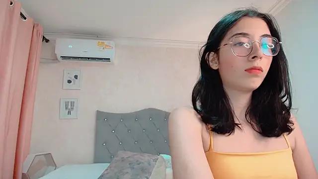 brooklove_doll from StripChat