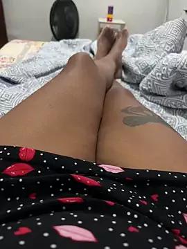 Photos of Brunynha69 from StripChat is Freechat