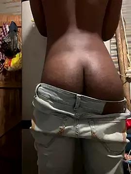 BttmGuy01 from StripChat