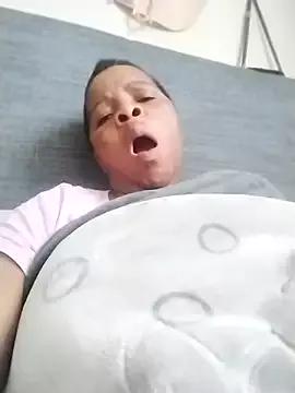 bublegum2020 from StripChat