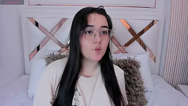 bunny0410_ from StripChat