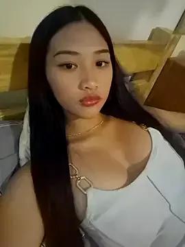 Bunny72772 from StripChat is Freechat