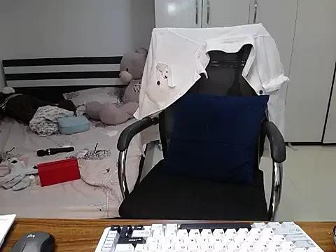 bunny_b4nny from StripChat
