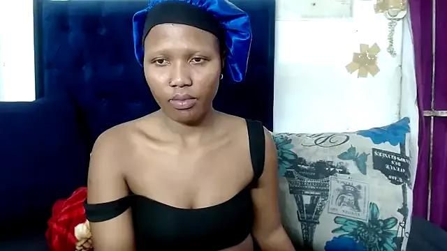 BUNNYCHOWX28 from StripChat is Freechat
