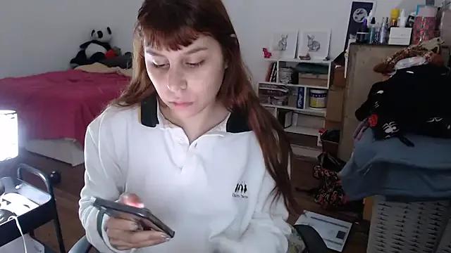 bunnylolaa4 from StripChat