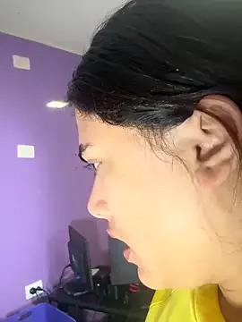 Bunnys_bells_xxx from StripChat is Freechat