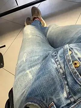 Photos of buodiculo from StripChat is Freechat