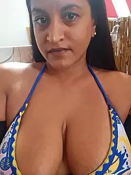 Busty_AriaX from StripChat is Freechat