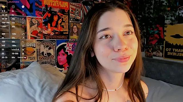 Butterflys1268 from StripChat