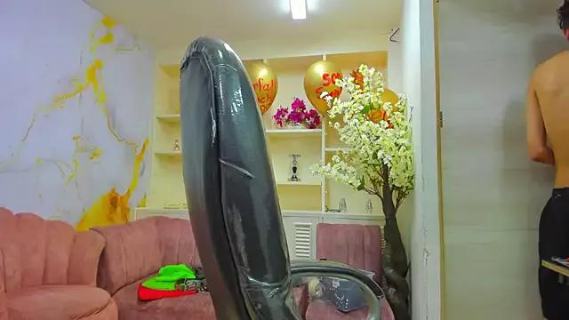 Bvlgar_Guys from StripChat is Freechat