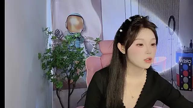 CAICAI_BABY from StripChat is Freechat