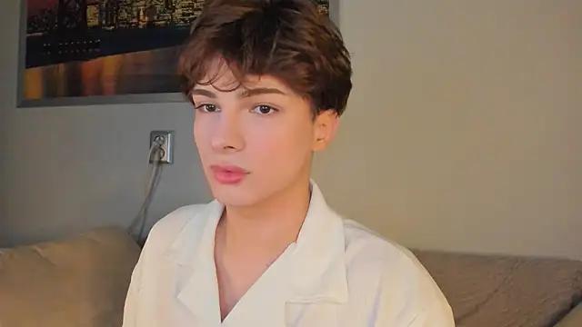Call_me_Leo_ from StripChat