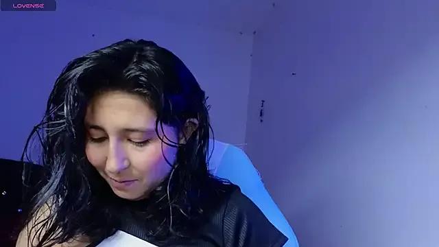 Callme_Fer from StripChat