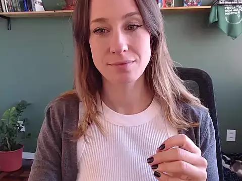 callmedemme from StripChat is Freechat
