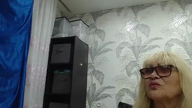 CamDiva113 webcams show profile image 