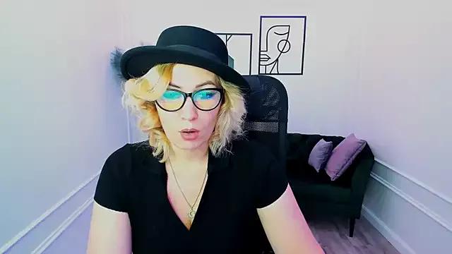 CamilaFatem from StripChat is Freechat