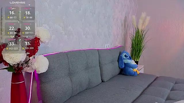 CamillaCabelelo from StripChat is Freechat