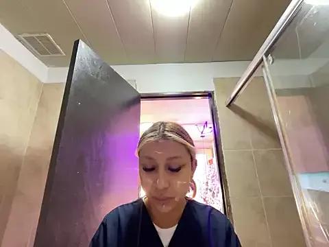 CamilleMilano from StripChat is Freechat